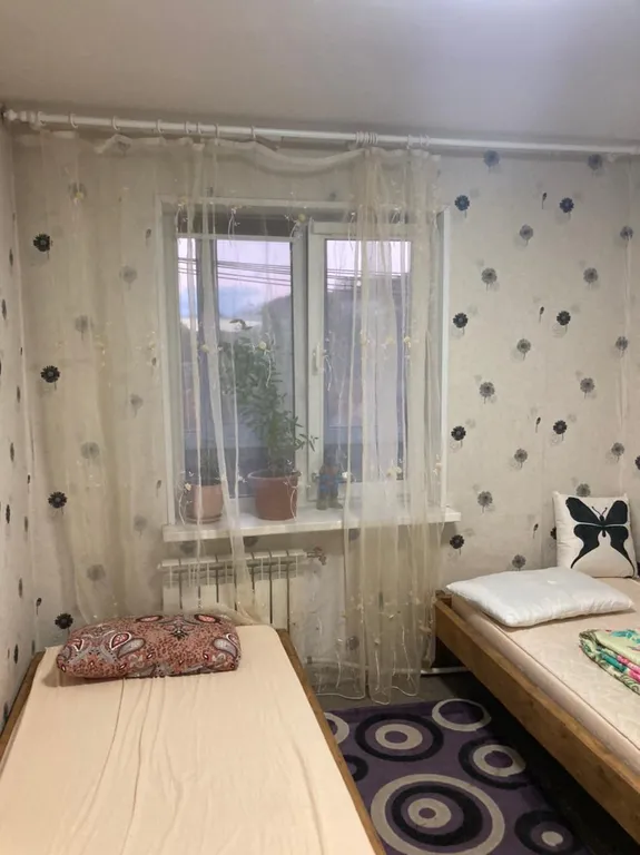 Уютная четырехкомнатная квартира в центре Славянки