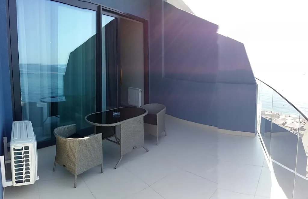 Первая линия