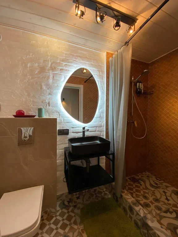 Уютные трехуровневые апартаменты в стиле Лофт в центре города Уровни