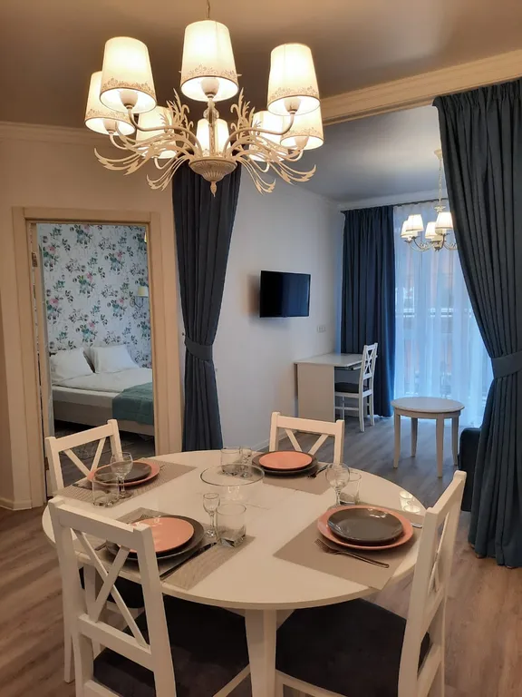 Квартира Двухкомнатные апартаменты в центре у моря — Светлогорск