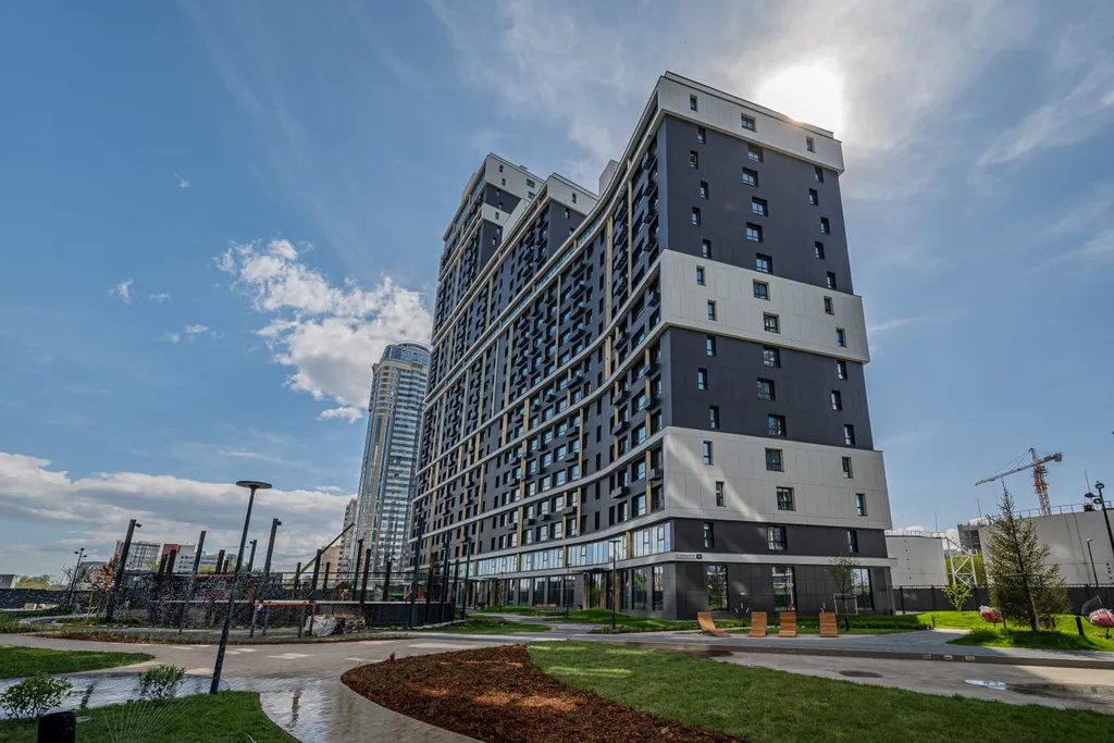 Студия в центре с выходом в центральный парк Маяковского