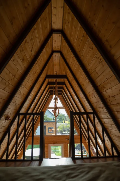 Дом с чаном