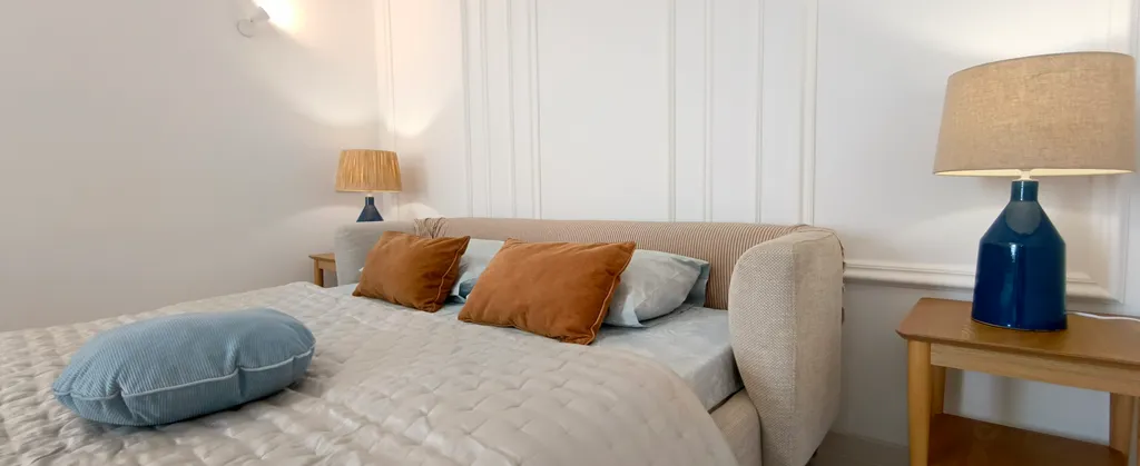 Квартира Апартаменты у Мирожского монастыря — аренда посуточно в Псков