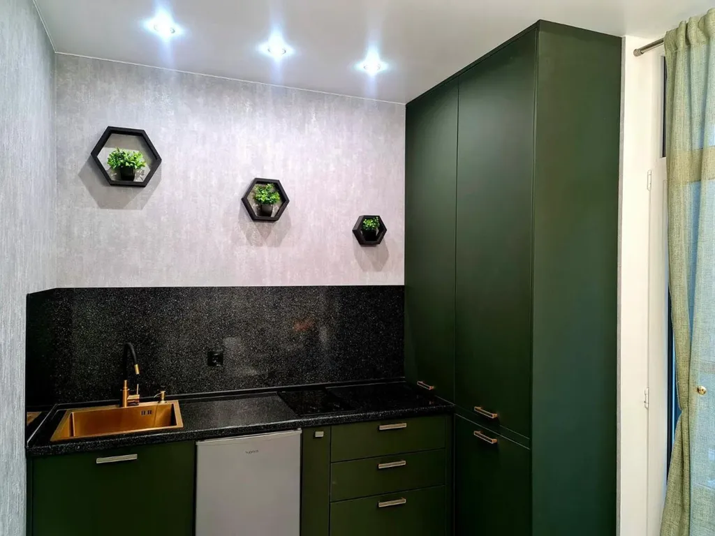 Уютная квартира-студия на Российском проспекте