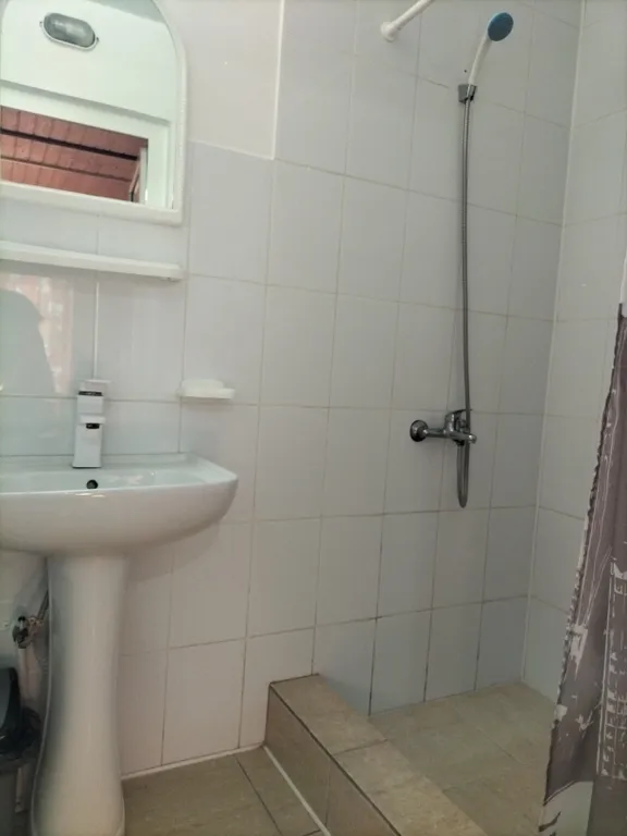 Двухэтажный четырёхместный дом на Азовском море