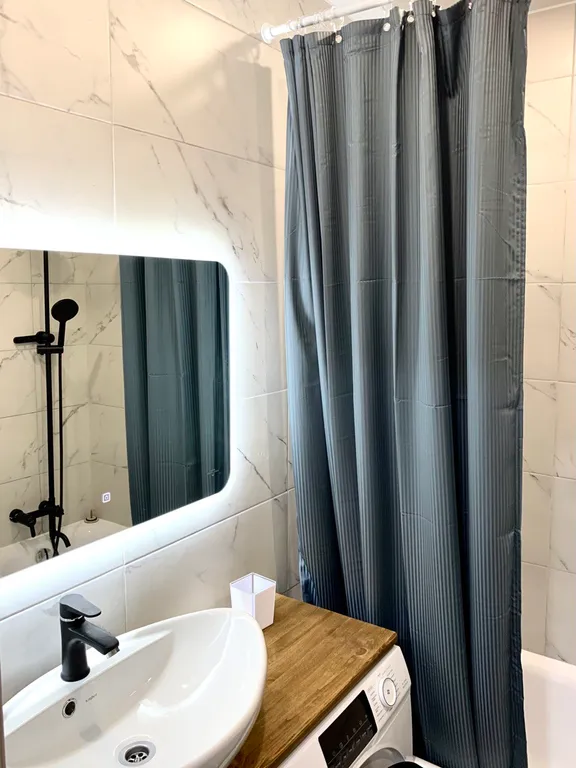 Возле Ильинской больницы