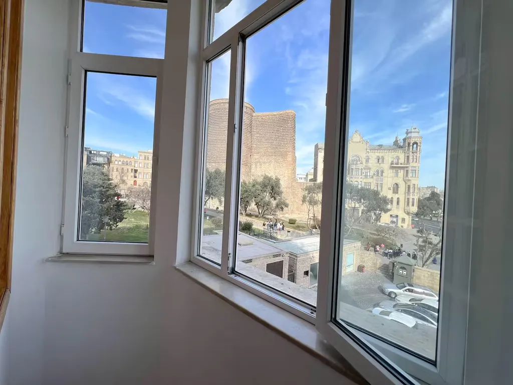 Уютная квартира с видом на Девичью башню