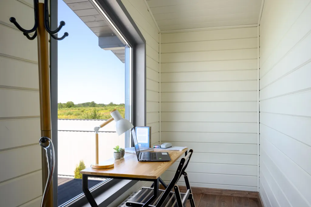 Дом с видом на красивые закаты