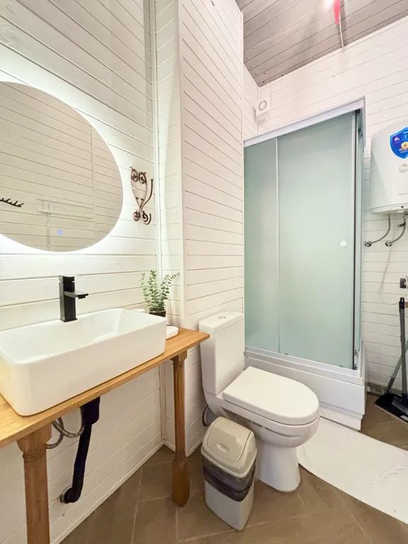 Кругозор- апартаменты, вид на озеро и горы