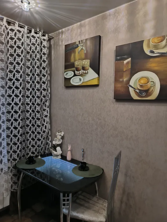 Отличная квартира с евроремонтом рядом с вокзалами