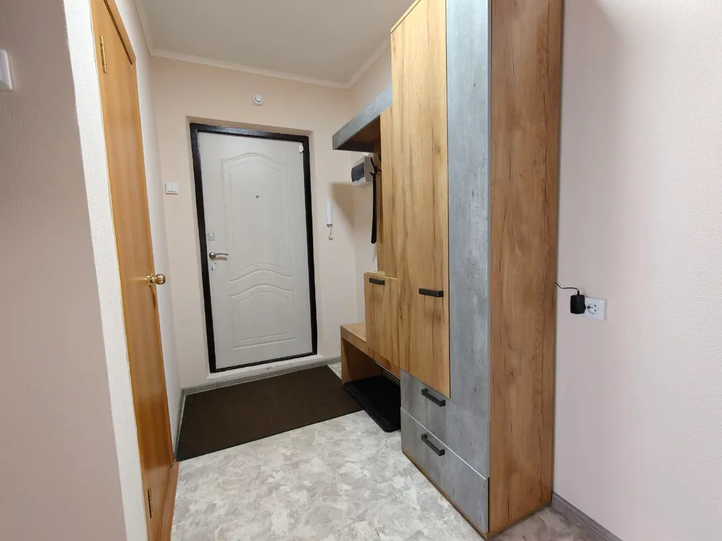 Светлая двухкомнатная квартира в новом микрорайоне