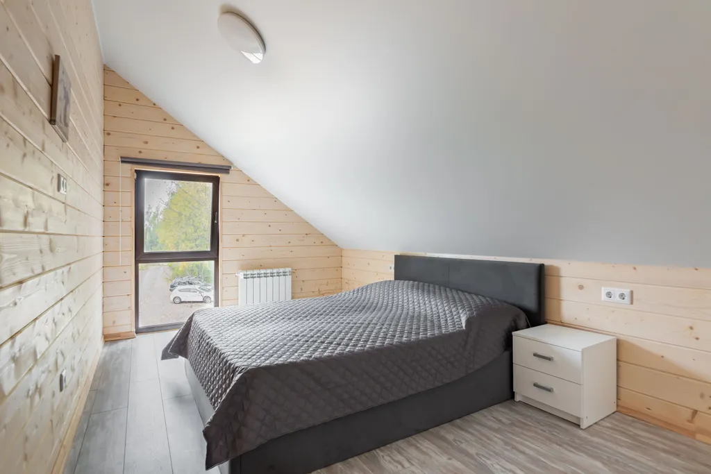 Коттедж с прямым видом на озеро