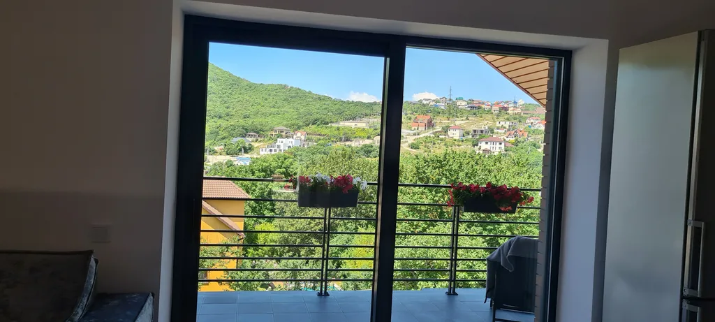 Коттедж Дом рядом с чистым морем с уникальным можжевеловым лесом — Федотовка