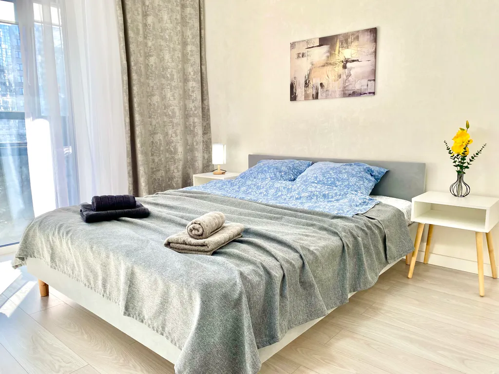 Квартира Квартира Студия с парковочным местом у аэропорта и ЭкспоФорума — Шушары