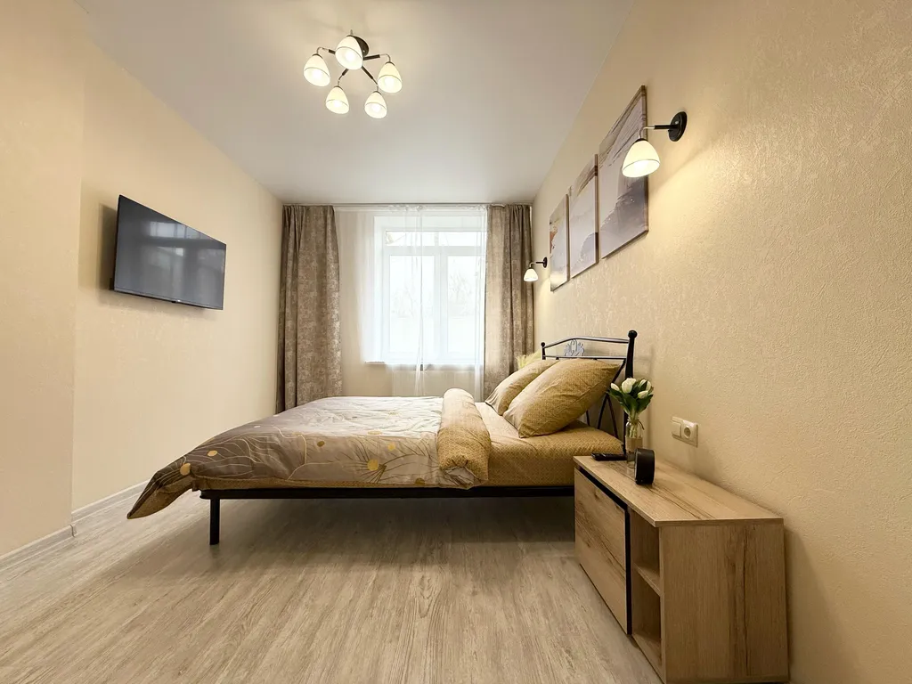 Уютная двухкомнатная квартира на Майской