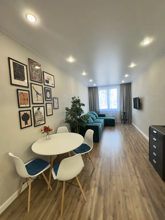 Современная евро-двушка в новом доме