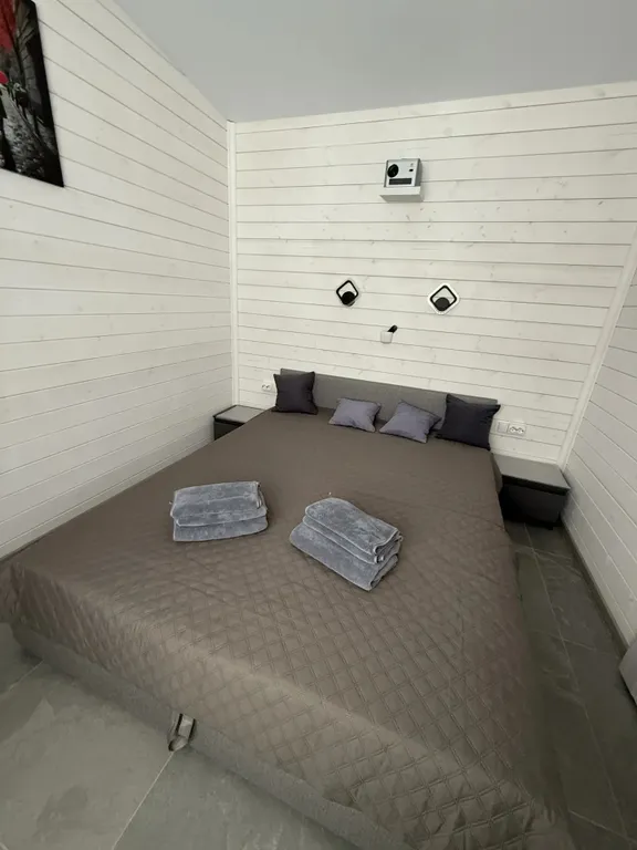 Уютный дом в черте города