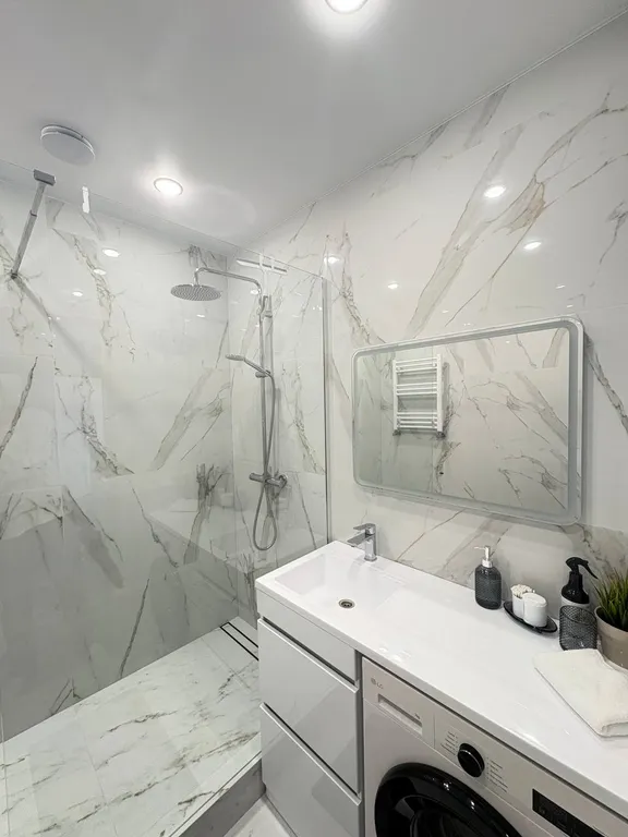 Уютная квартира рядом с набережной и историческим центром города.