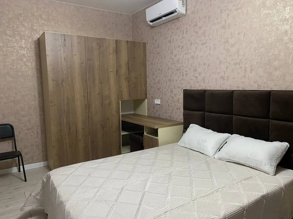 Уникальный дом с бассейном и баней