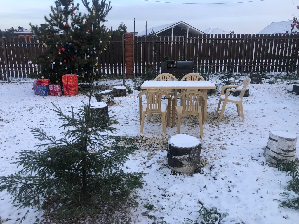 Дом у озера в стиле А-frame