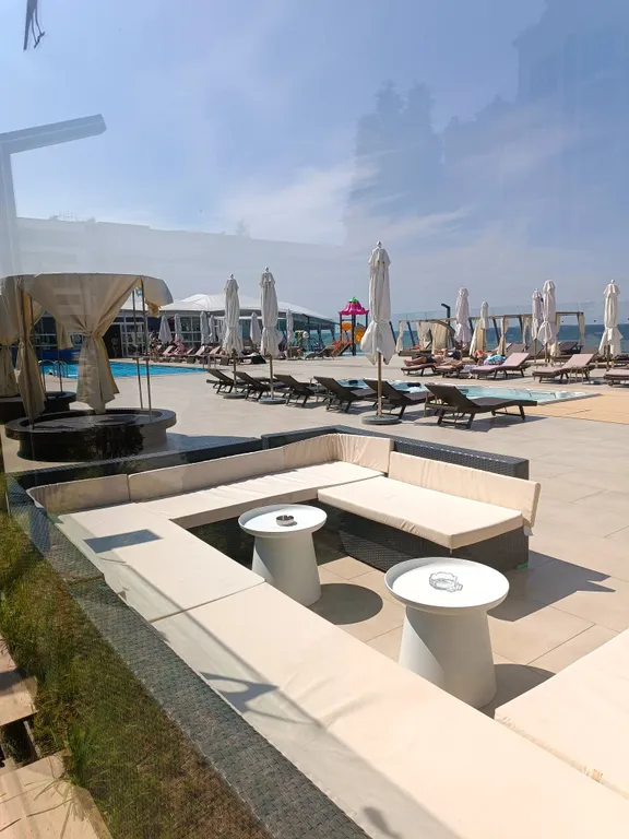 Апартаменты на первой линии