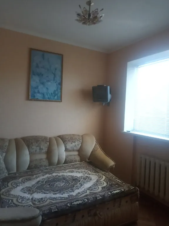 Квартира Двухкомнатная квартира с раздельными комнатами — Евпатория