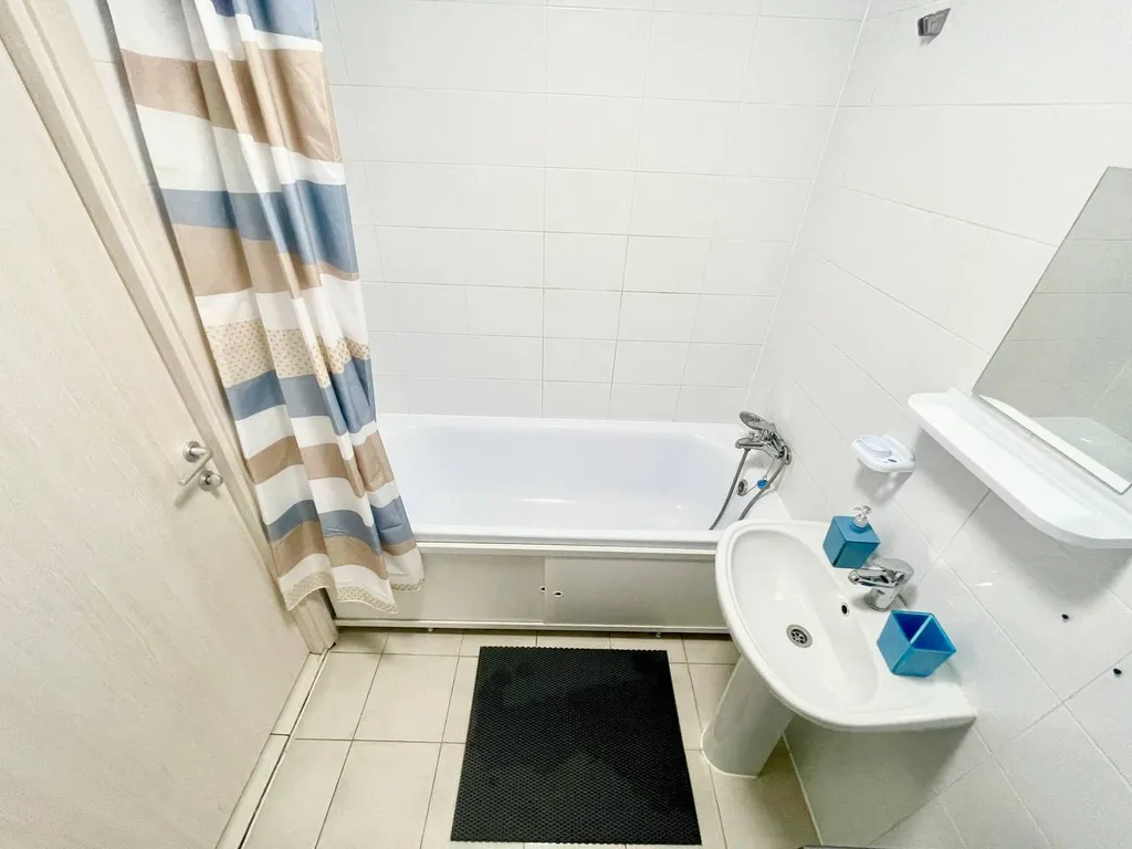 Просторные трехкомнатные апартаменты Санни Дейс