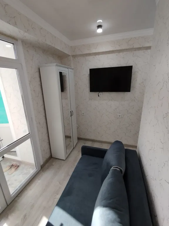 Уютная студия в центре города, рядом с морем и поющим фонтаном