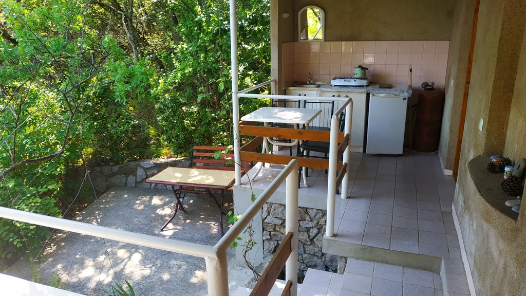 Коттедж Благоустроенный 1-к номер в частном доме, курорт пгт Кацивели — Кацивели