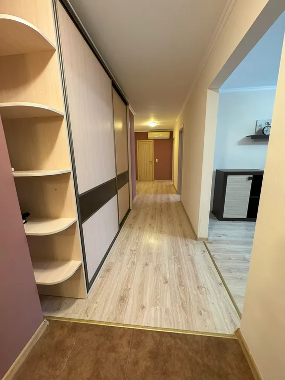 Трёхкомнатные апартаменты в центре