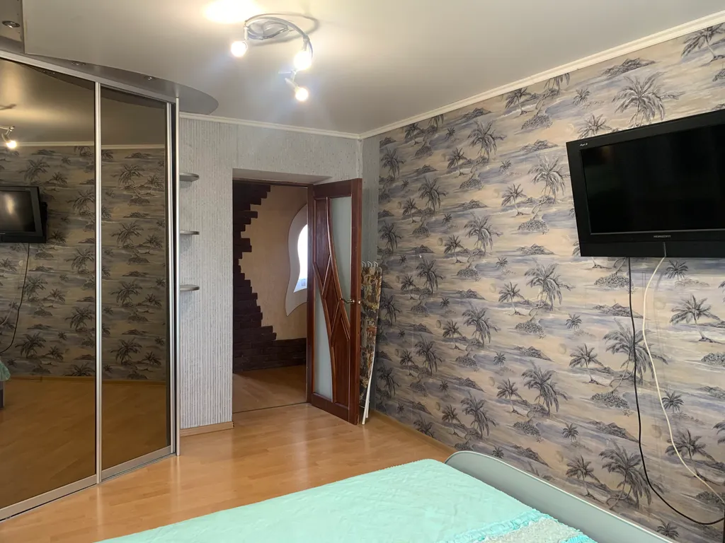 Трёхкомнатная квартира с евроремонтом