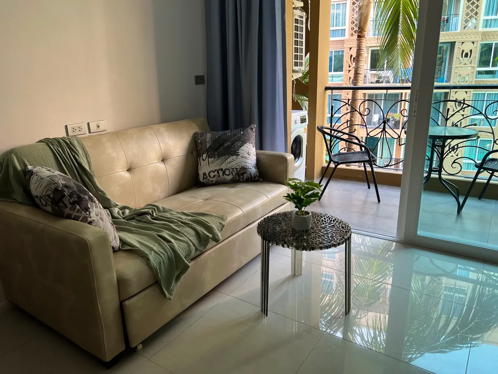 Большая евродвушка в Atlantis