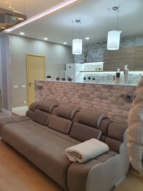 Квартира в новом доме с паркингом