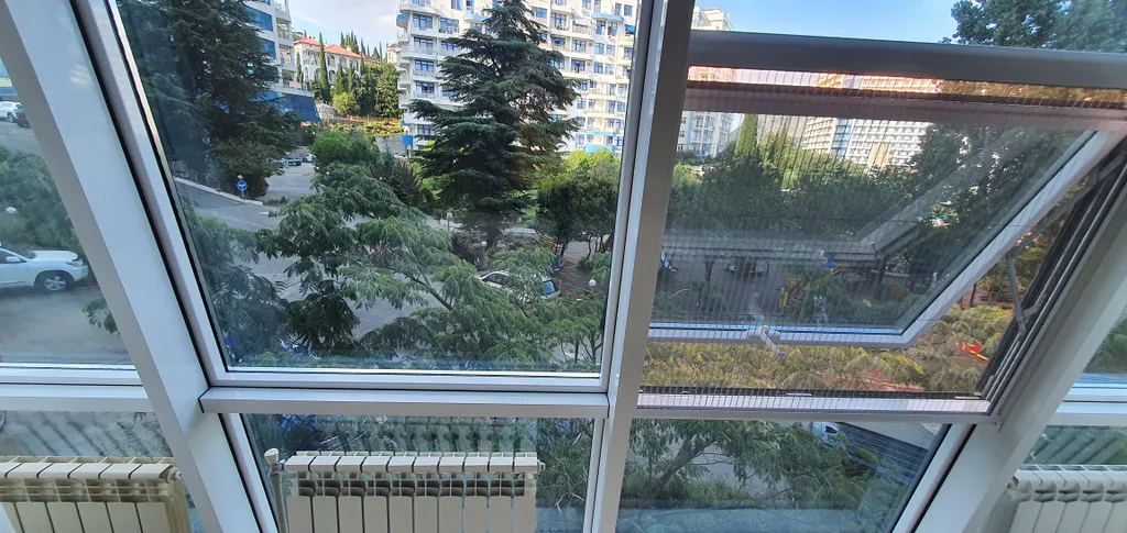 Уютная квартира с бассейном недалеко от моря