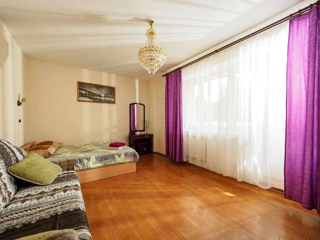 Огромная квартира в центре — аренда посуточно в Смоленск