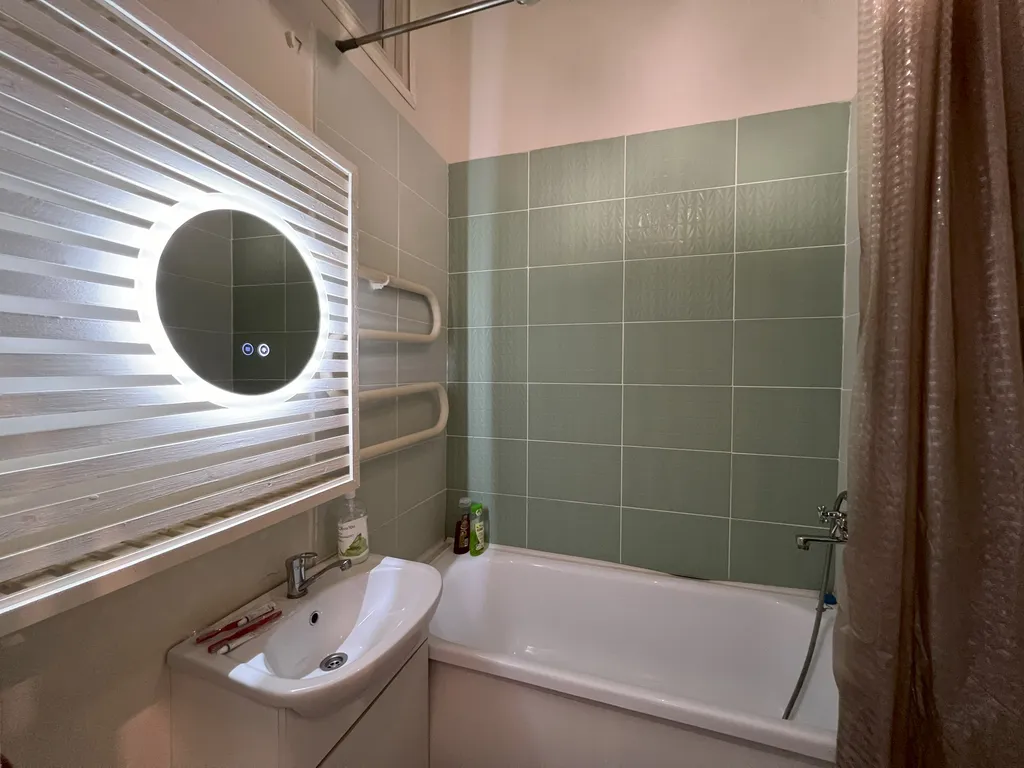 Квартира в центре вид на Орловский Арбат