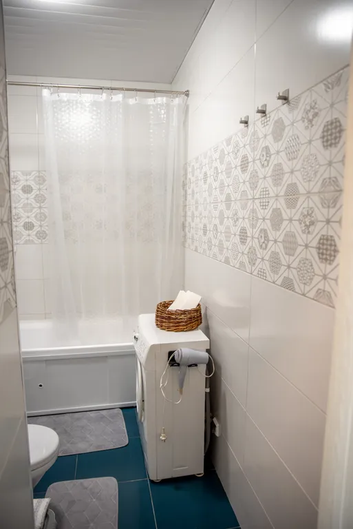 Уютная квартира с панорамным балконом