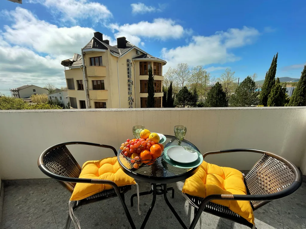 Апартаменты с видом на море 3 минуты до пляжа