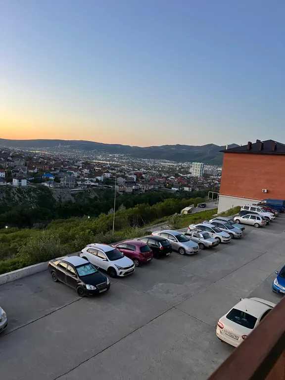 Квартира Квартира Уютная чистенькая квартирка в тихом месте — Цемдолина