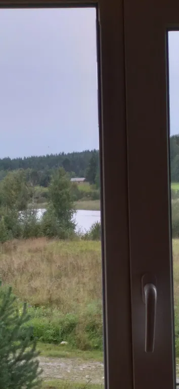 Небольшой дом на острове