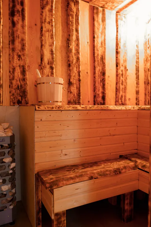 Уютный дом с сауной и бассейном