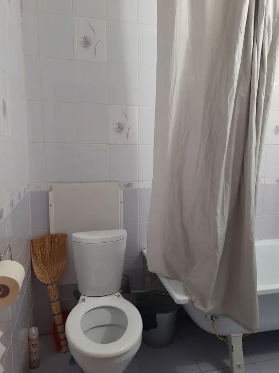 Однушка возле ледового