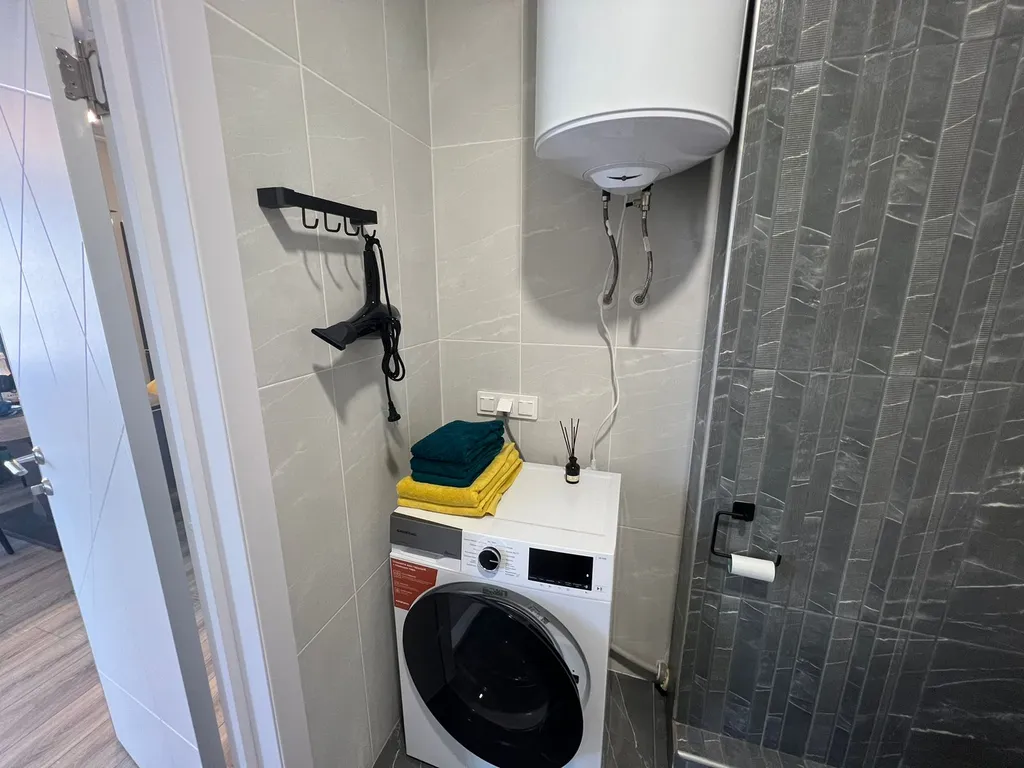 41 Евротри с бассейном на 5 человек