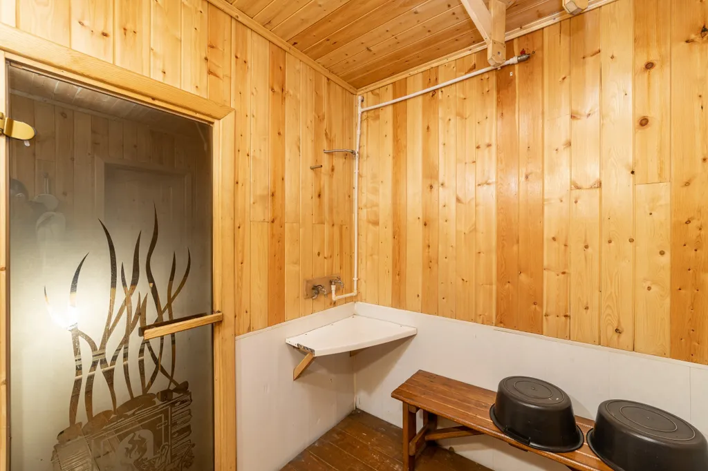 Коттедж на берегу реки