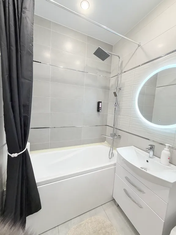 Kрacивая и уютная квapтиpa в новом дoмe