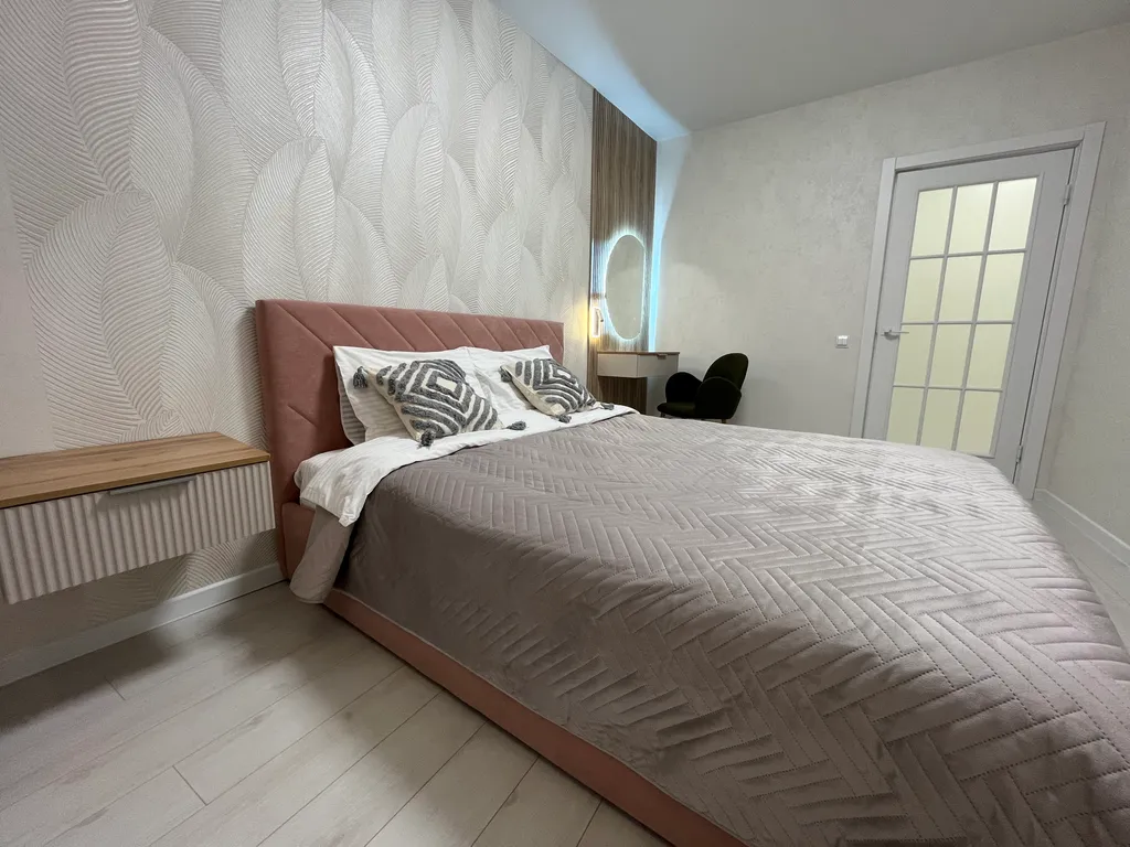 Уютная квартира напротив железнодорожного вокзала