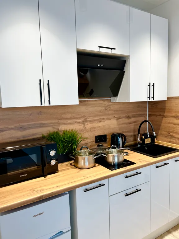 Студия с дизайнерским ремонтом