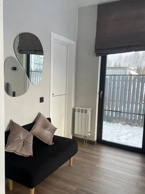 Современный дом рядом с комплексом Сорочаны