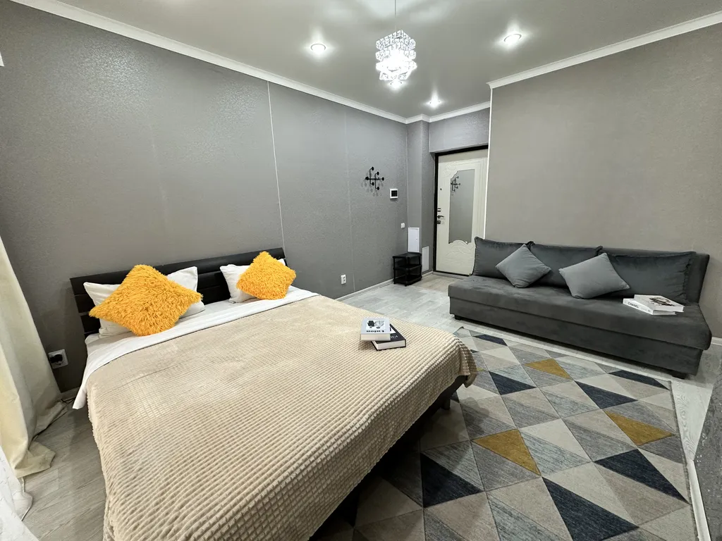 Минималистичная квартира рядом с ледовым дворцом — аренда посуточно в Уральск