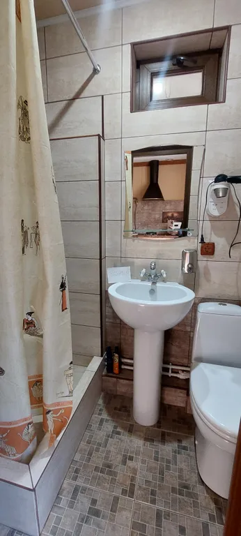 Уютная однокомнатная квартира в частном секторе с дизайнерским ремонтом